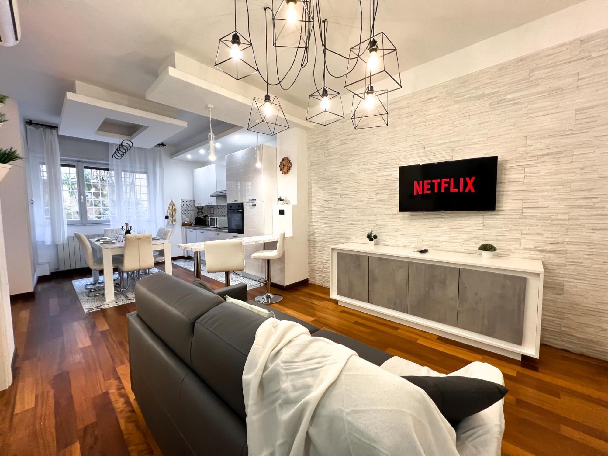 Unique House - 3 Bedrooms & 2 Bathrooms With 4 Beds - 100 Meters To The Metro A Róma Kültér fotó